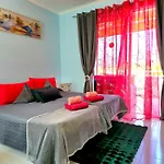 Warm, Cozy And Comfortable شقة