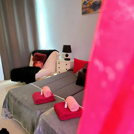 Apartmán Warm, Cozy And Comfortable *